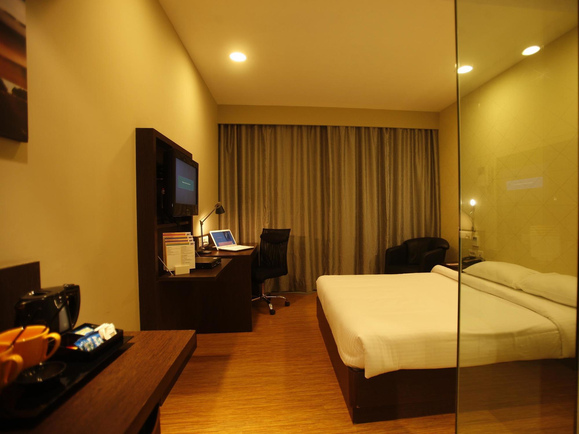 Keys Select By Lemon Tree Hotels, Whitefield, Bengaluru Exterior foto